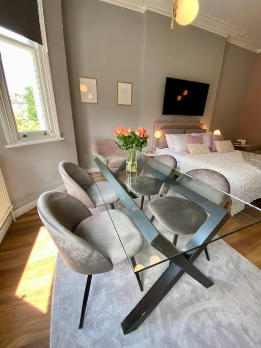 Studio For 3 Near Regents Park N5 ロンドン エクステリア 写真