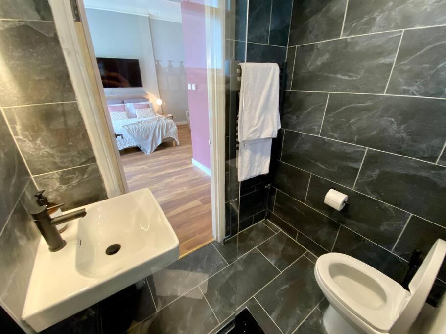 Studio For 3 Near Regents Park N5 ロンドン エクステリア 写真