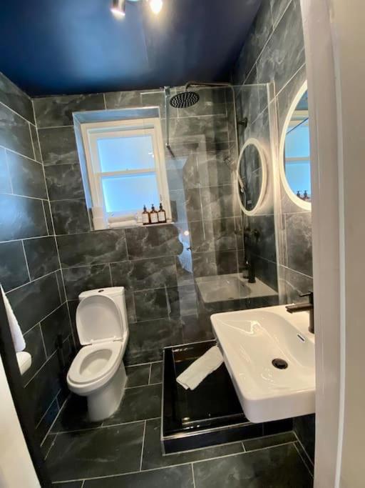 Studio For 3 Near Regents Park N5 ロンドン エクステリア 写真